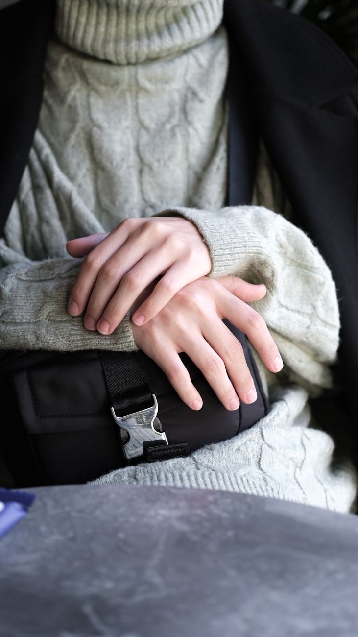 5 Reasons Why Every Woman Should Own a Cross-Body Bag