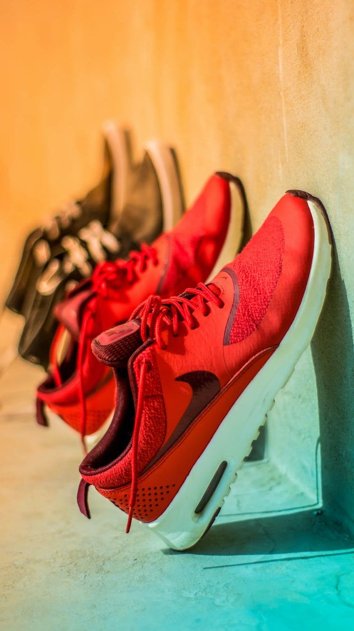 Casual Meets Rugged: Men's Outdoor Shoes for Everyday Wear