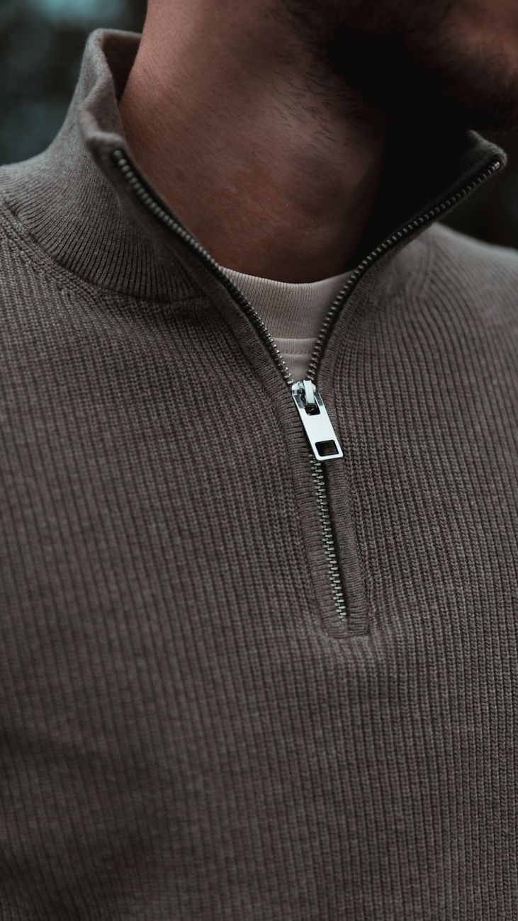 From Cashmere to Merino Wool: A Guide to the Best Fabrics for Men’s Sweaters