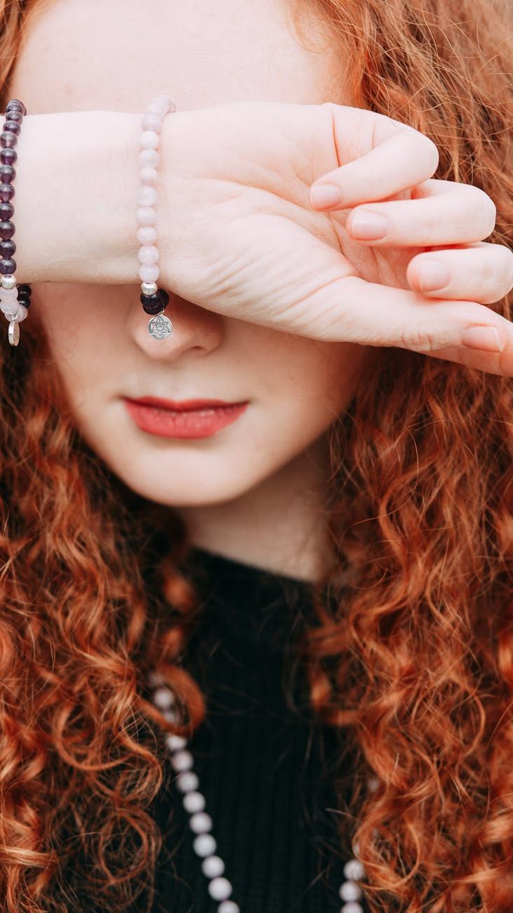 Bracelets for Girls: From Cute Accessories to Fashion Hits