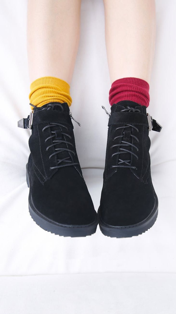 Bright and Comfortable: The Best Boots for Girls This Fall and Winter