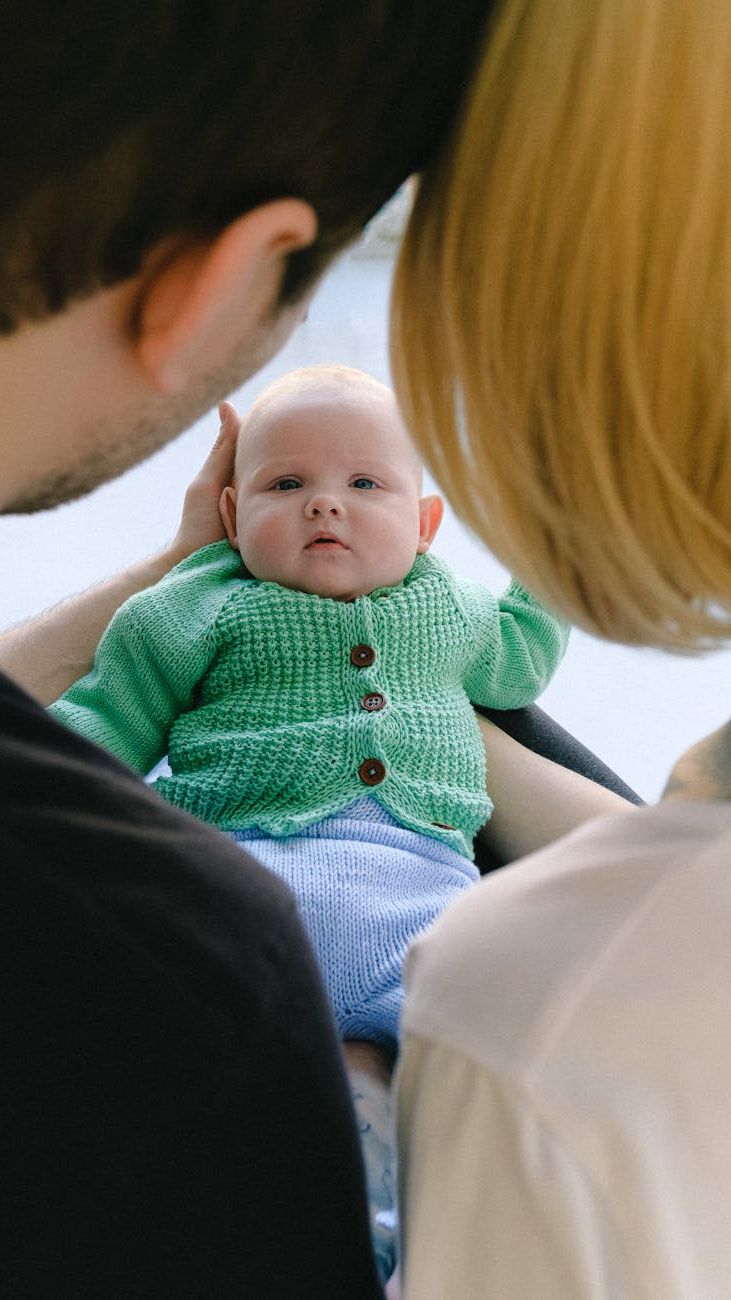 Capsule Baby: How to Build a Basic Unisex Wardrobe That Grows with Your Child