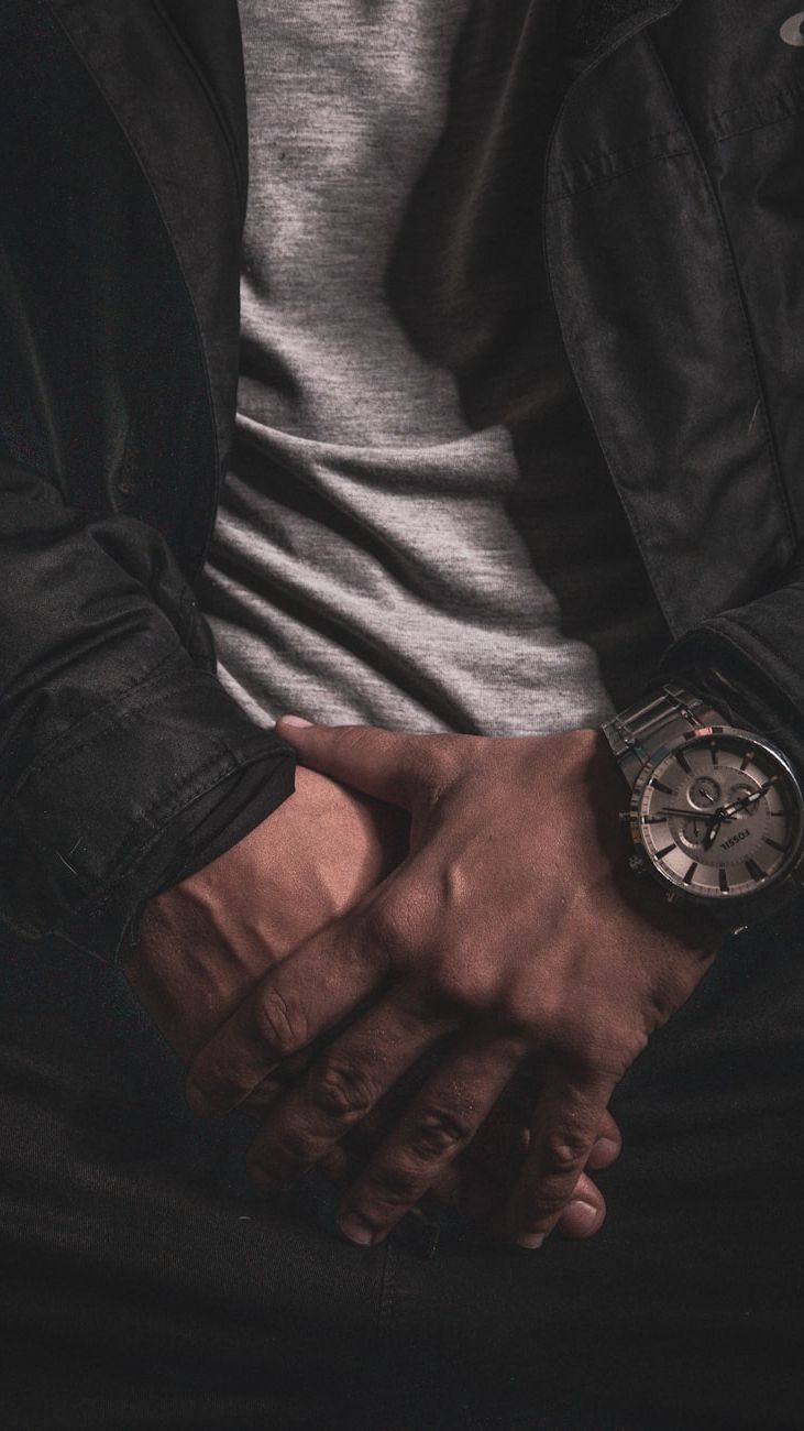 From Classic to Sporty: A Review of the Best Men's Watches