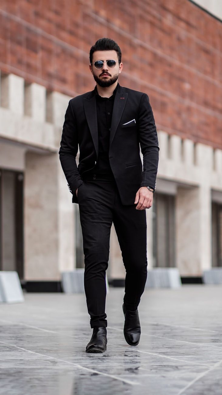 Hidden Details That Distinguish Premium Men’s Pants from Budget Ones