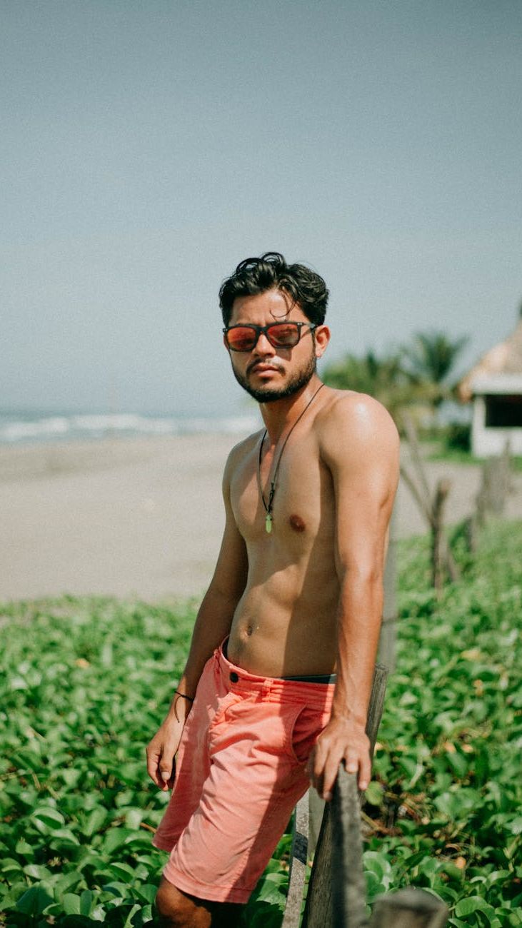 A Faultless Beach Look: Hidden Nuances of Choosing Men’s Swimwear