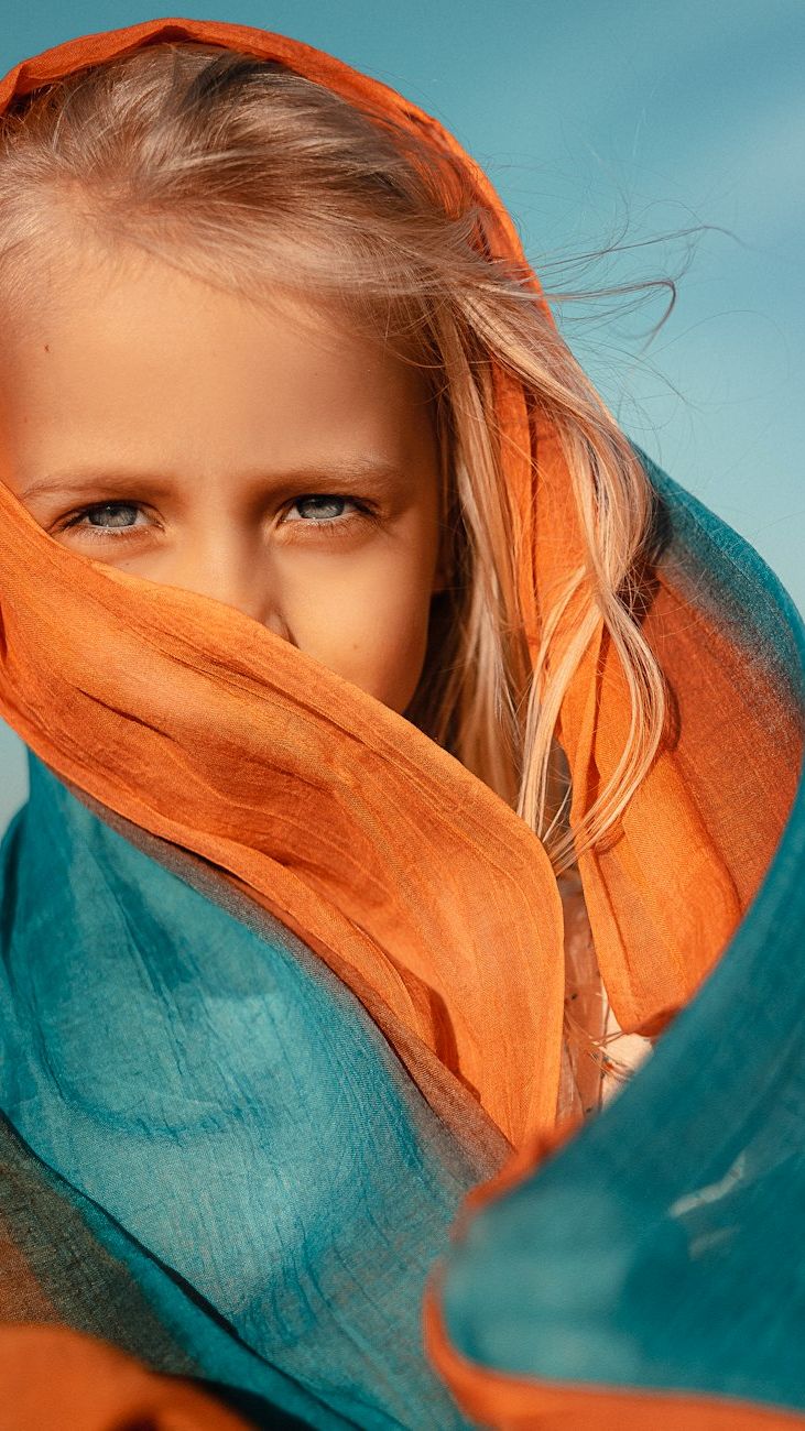 Your New Stylish Must-Have: Scarves Every Girl Loves!