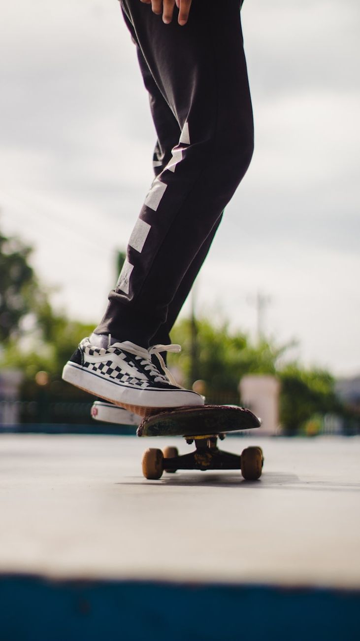 Comfort First: The Best Sports Pants for Boys