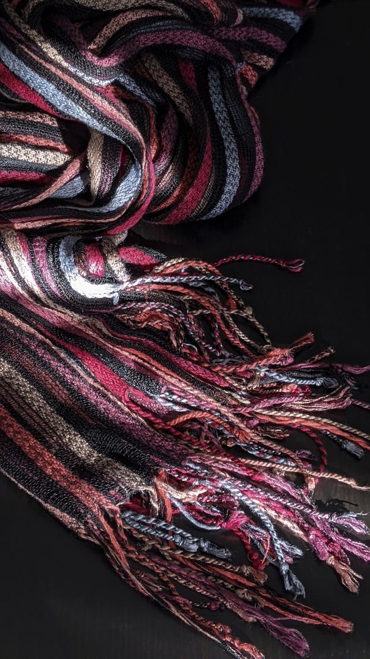 Trendy Scarves for Girls: This Season’s Styles