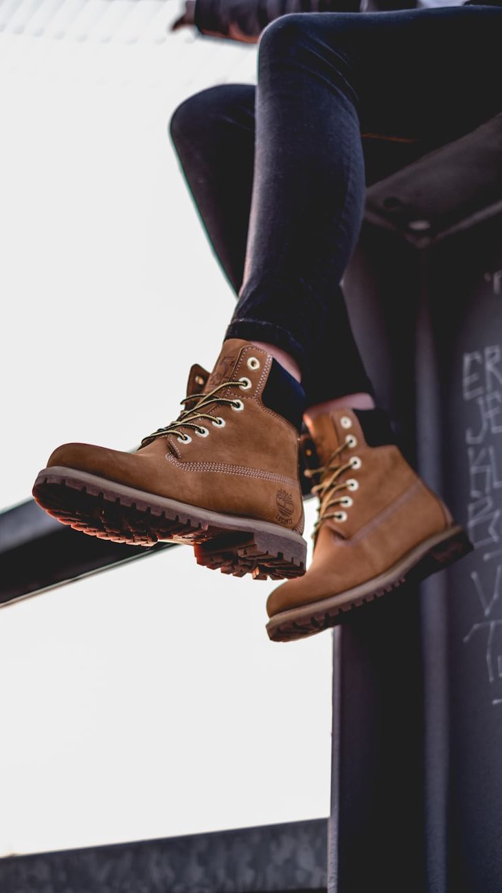 What to Wear with Girls’ Boots: Style Tips