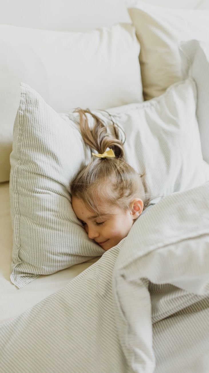 Dreamy Comfort: The Ultimate Guide to Choosing Sleepwear Teens Will Love