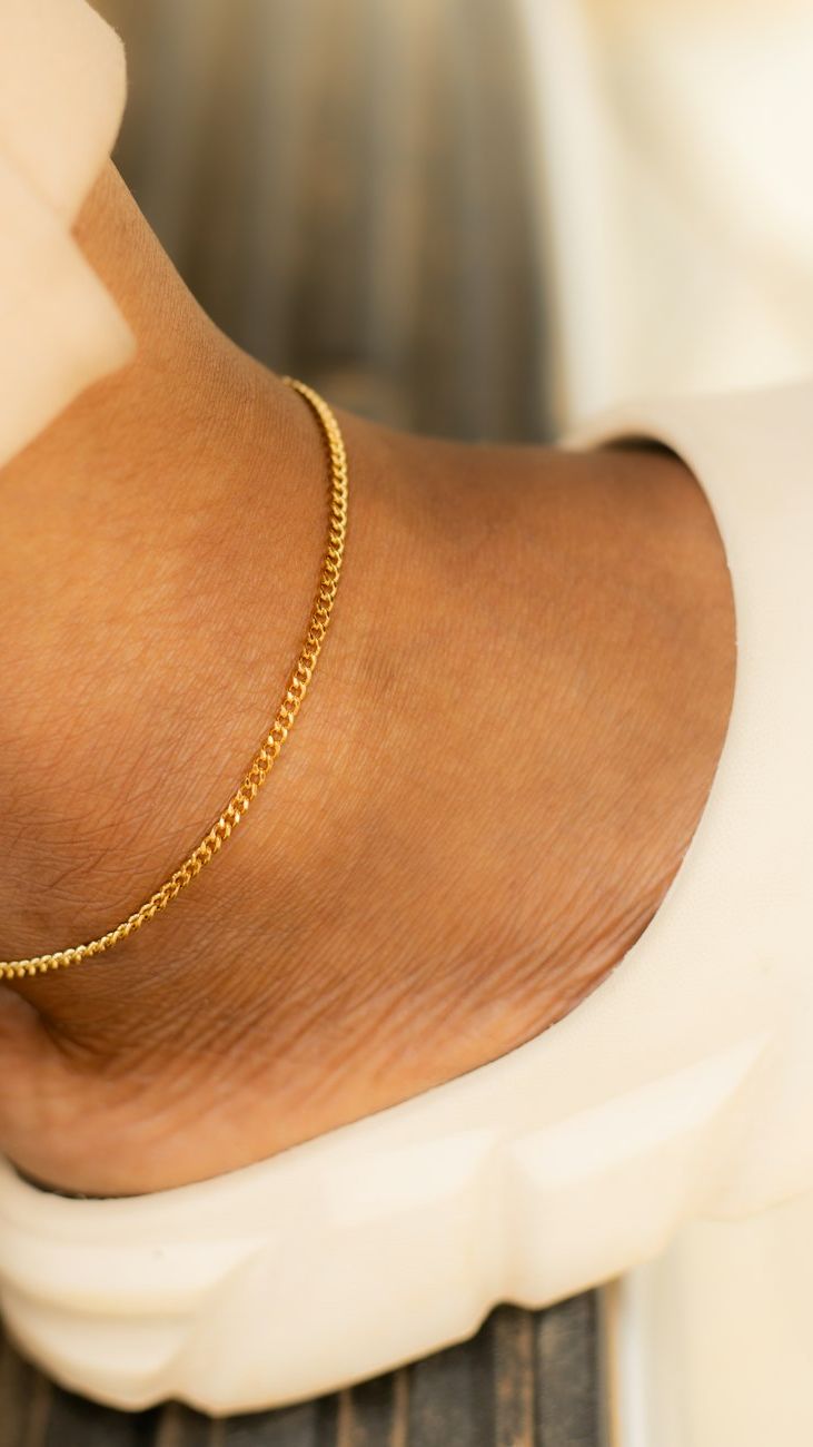 Dress Up Summer: Best Anklets for Young Fashionistas