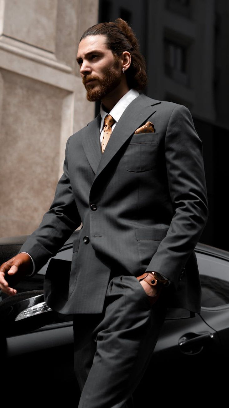 Timeless Classics: Best Men's Suit Styles
