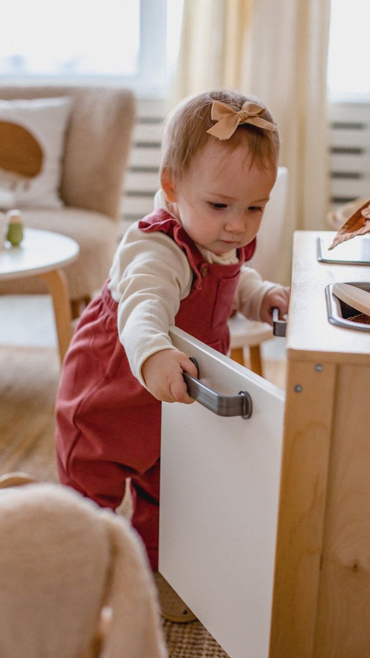 Bow for Baby Girls: The Main Fashion Accent in Every Little Girl’s Look