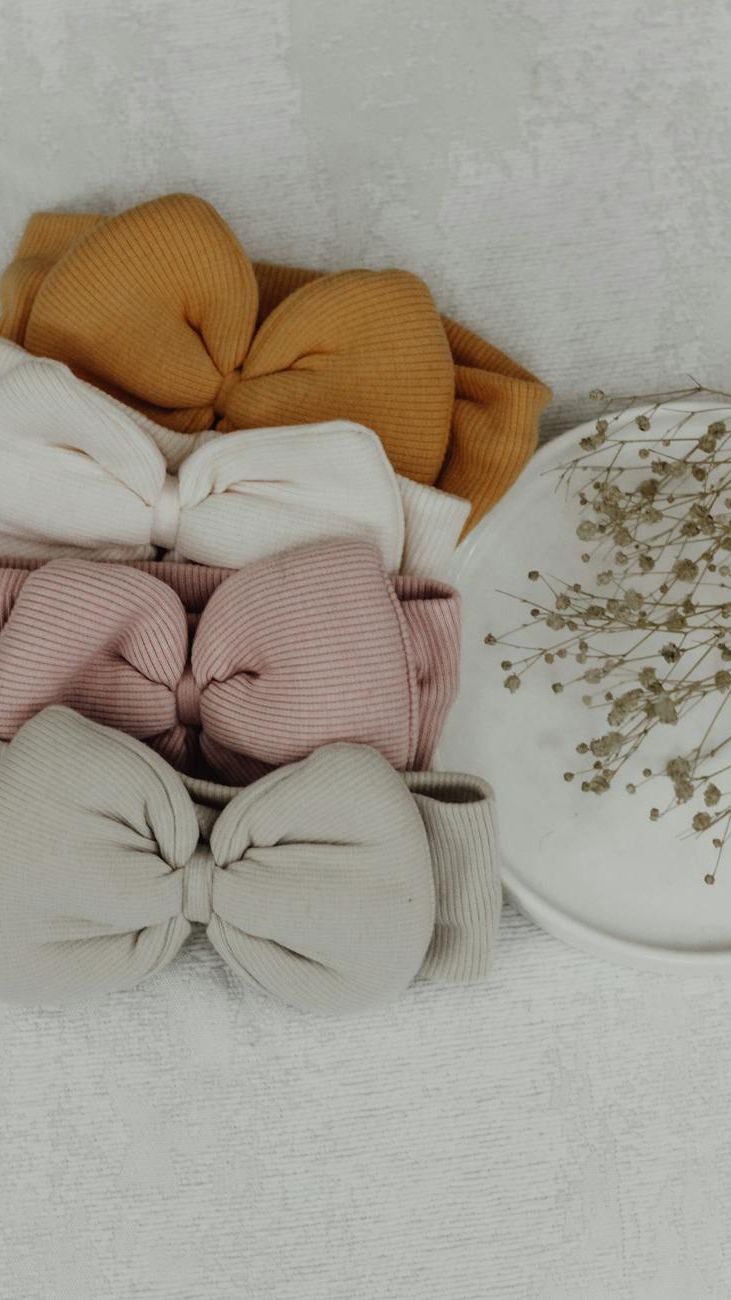 Bows, Headbands & Style: How to Dress Up Your Baby Girl’s Look