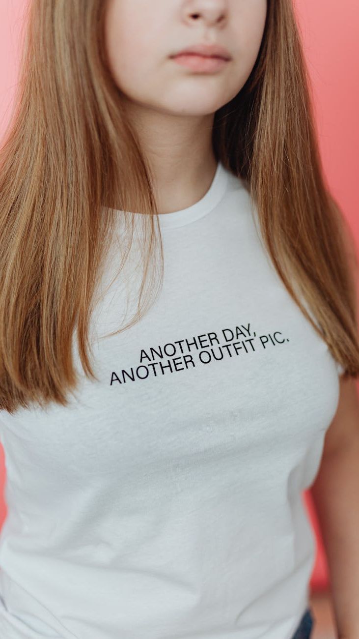 Bright and Comfortable Tees for Girls: Seasonal Trends