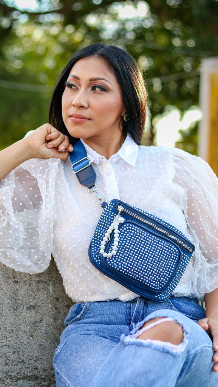 Why Crossbody Bags Have Become a Wardrobe Essential