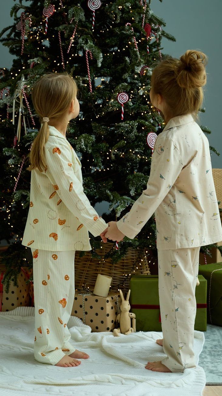 Dreamy Nights Start Here: Top Picks for Girls' Sleepwear & Robes