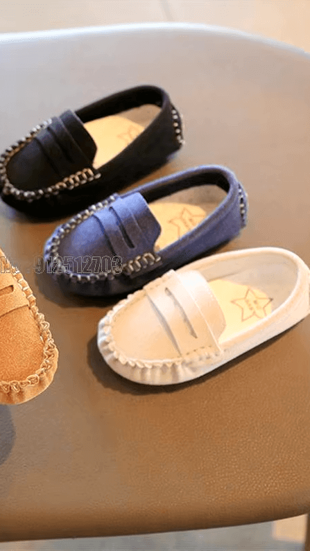 Fashionable Clogs, Mules & Loafers: The Perfect Choice for Stylish Boys
