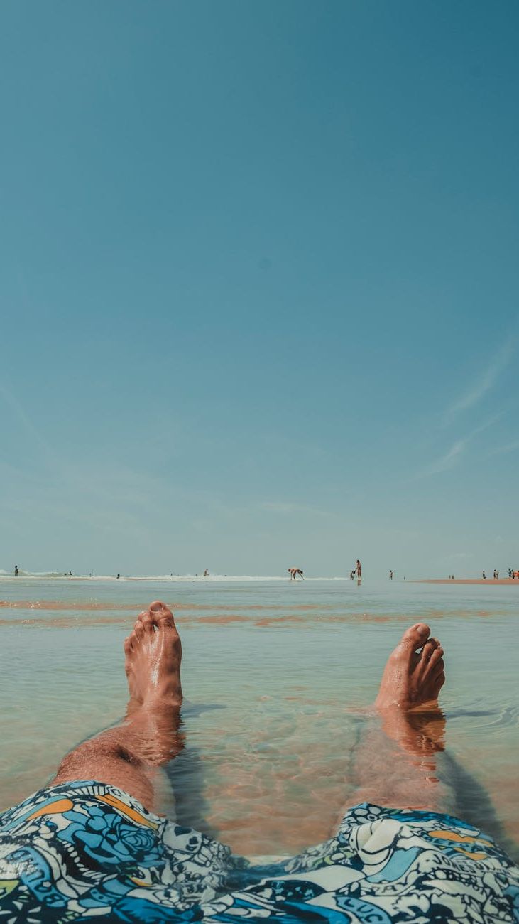 How to Choose the Perfect Swim Trunks: Tips for Men