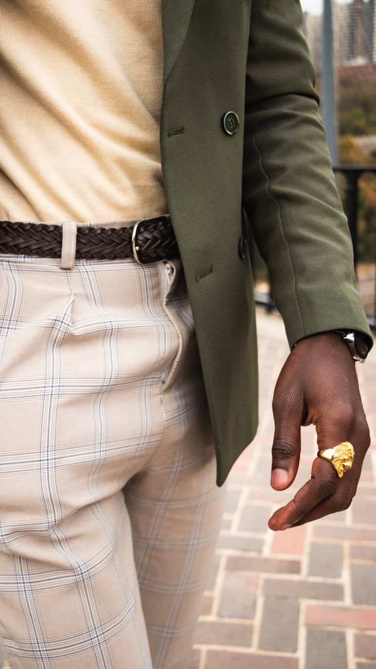 Strap Into Style: Must-Have Men's Belts That Elevate Any Look