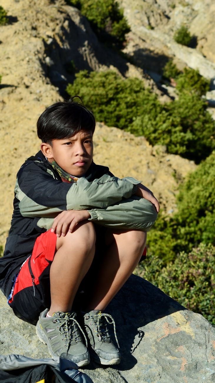 Outdoor Workout Clothes for Boys: What to Wear for Training in Cool Weather