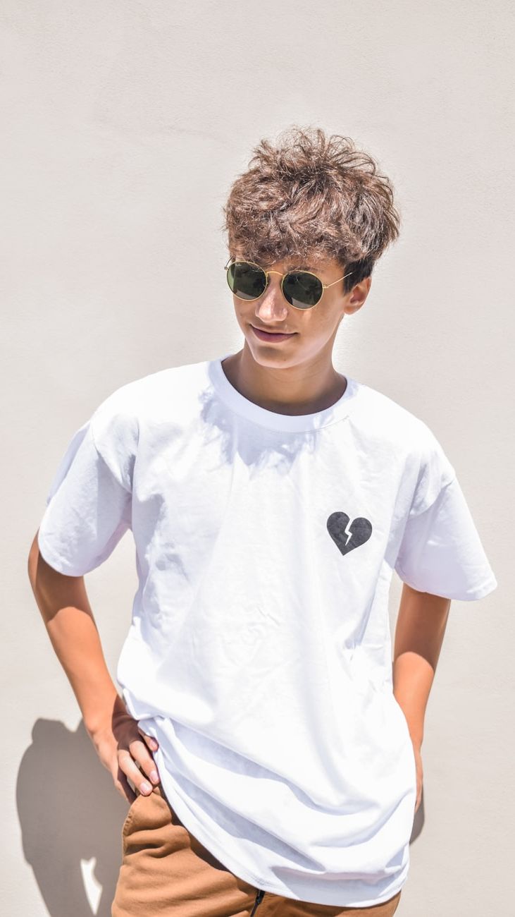 Stylish and comfortable: refresh your boy’s wardrobe with trendy shirts and tees