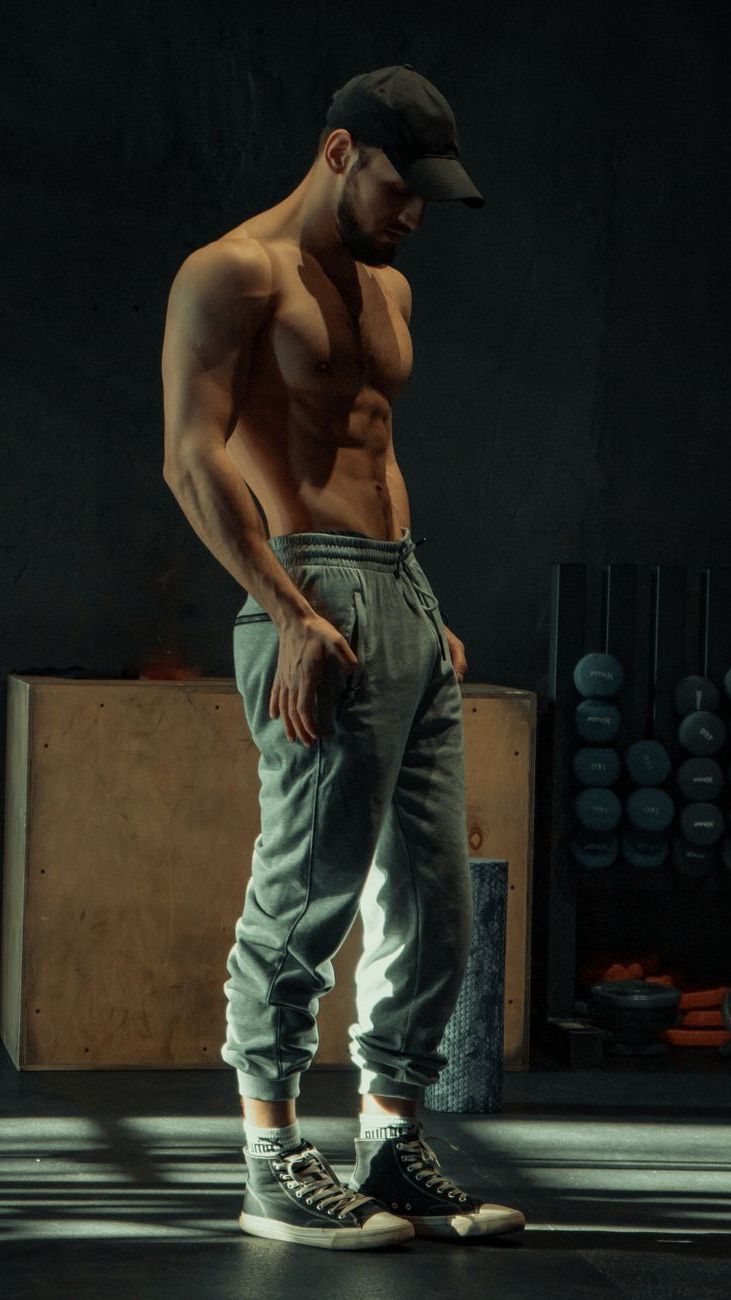 Sweatpants Instead of Jeans: How to Wear Them Every Day and Still Look Stylish