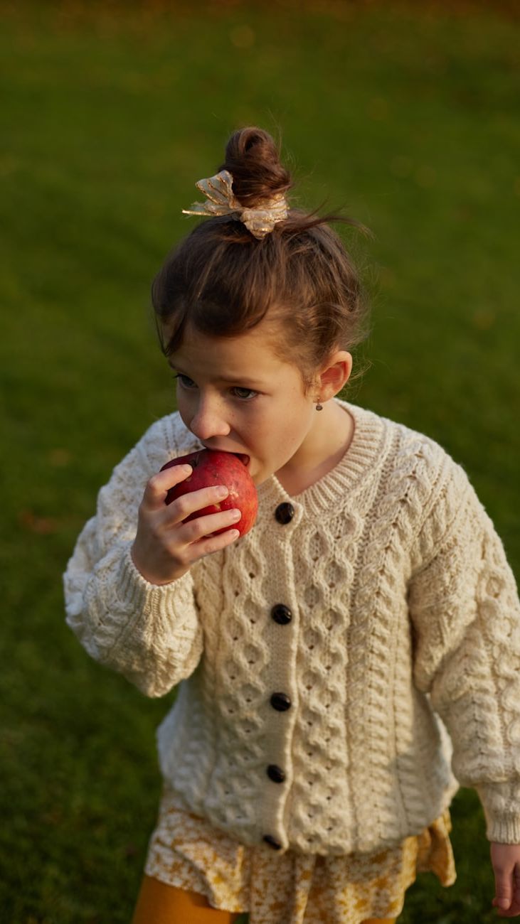 Top 10 Cute Sweaters for Girls: Cozy Looks for Every Season