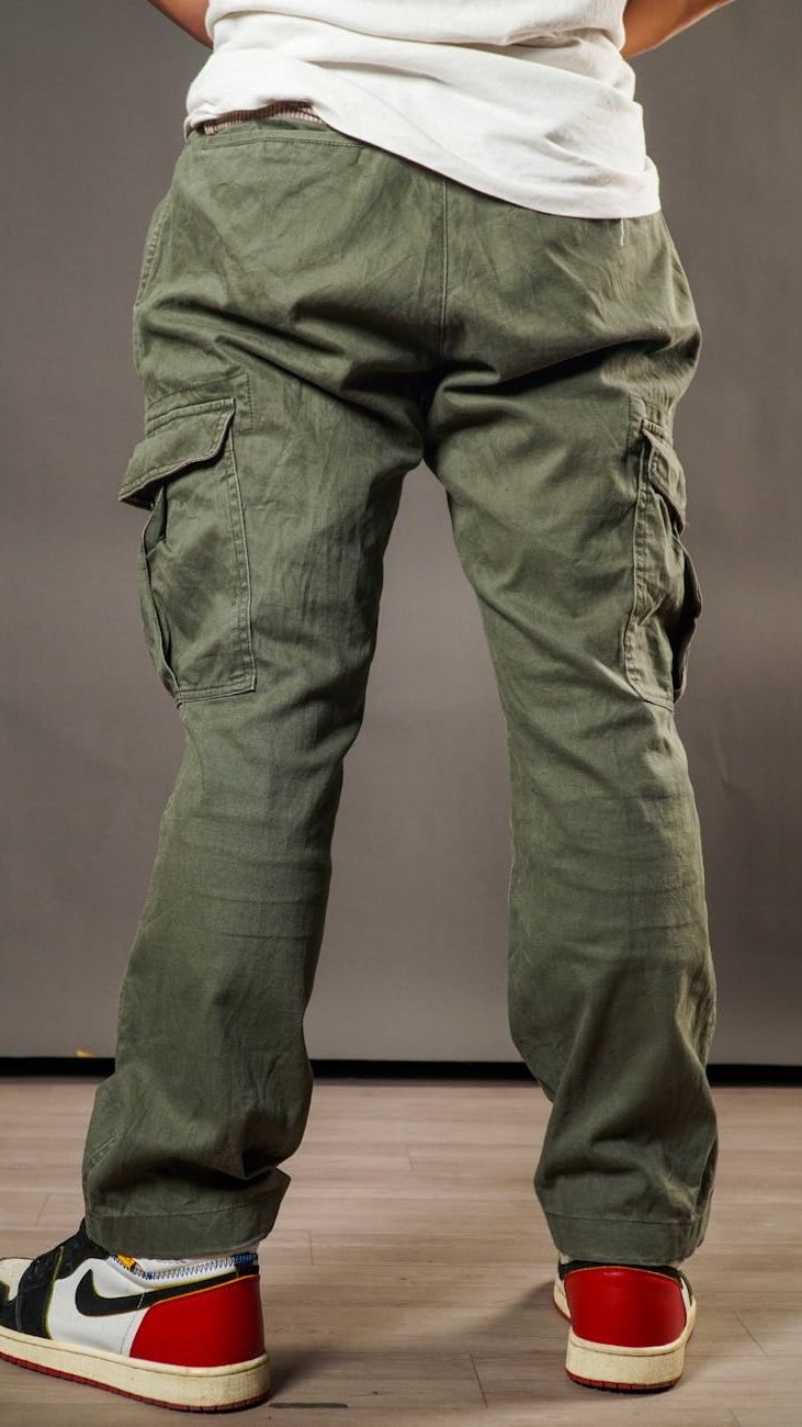 Top Pants for Guys: What to Wear This Season