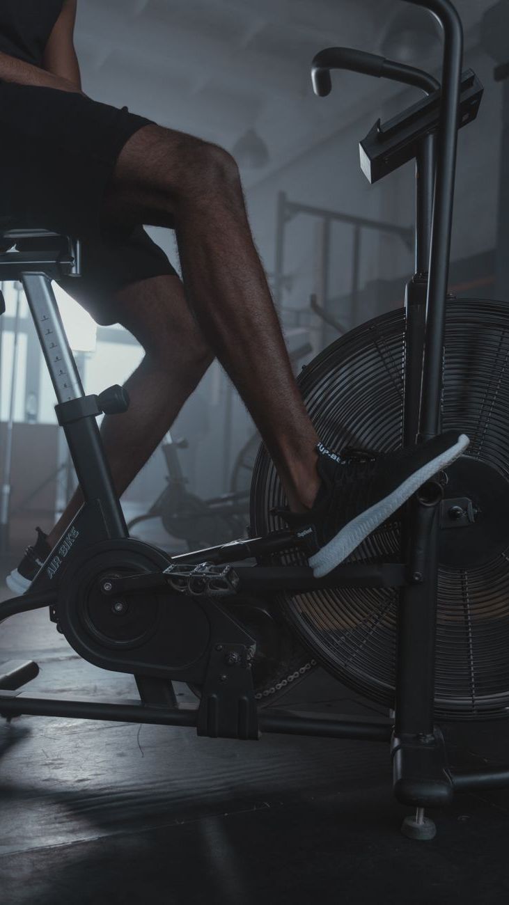 Training Shoes for Strength Workouts: Why Running Shoes Are Not Suitable for the Gym