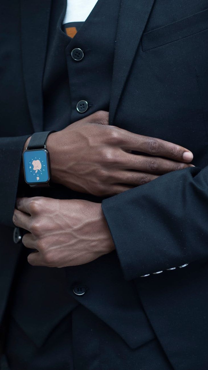 Technology on Your Wrist: Which Smartwatches Suit the Modern Man?